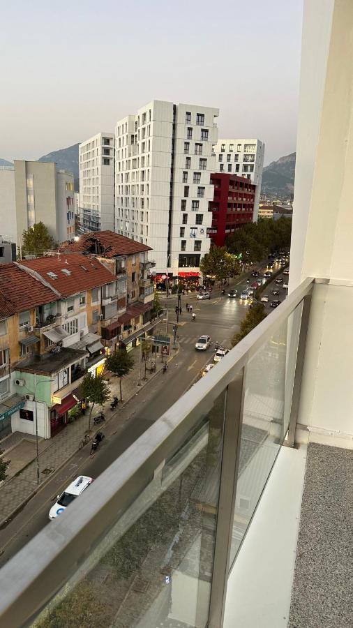 Urban Serenity City Skyline View Apartment 1 Tirana Exterior foto